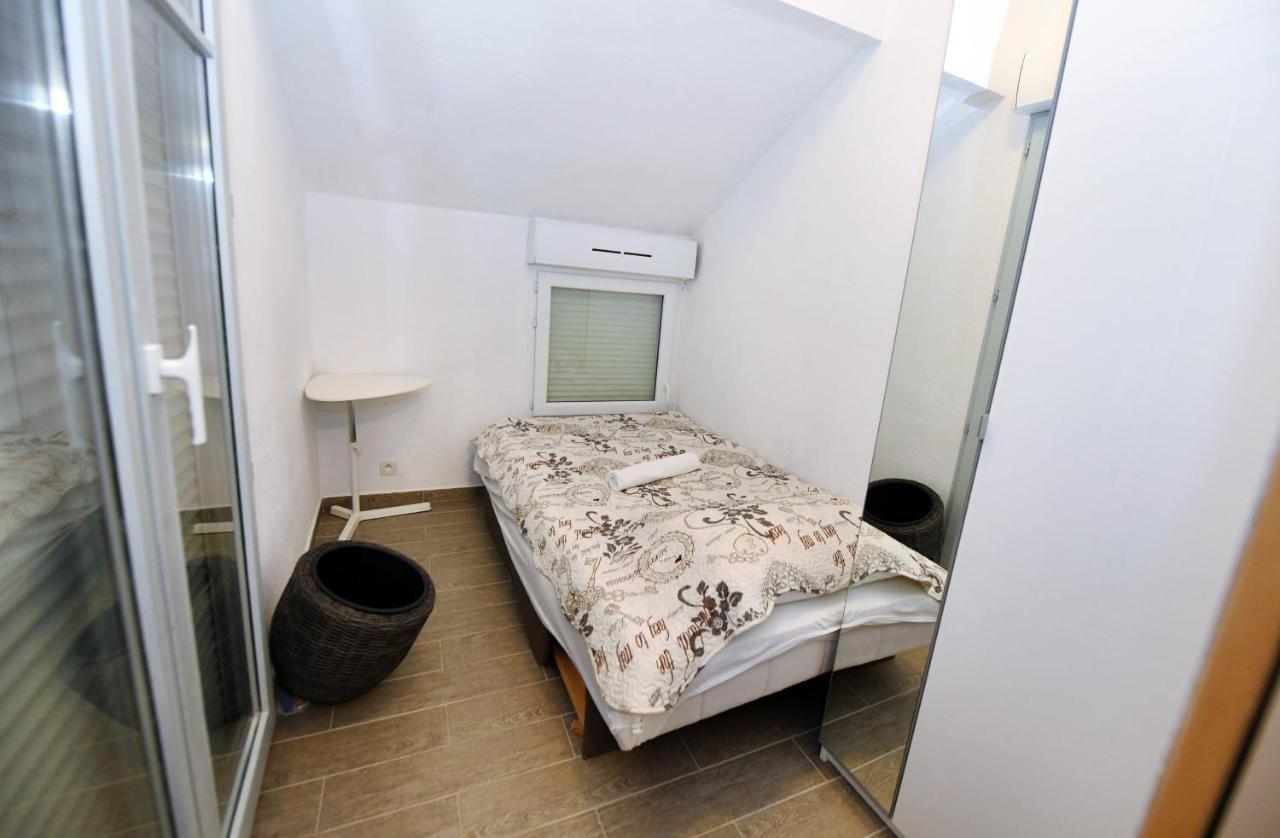 Apartmani Ivan V Relax 보디체 외부 사진
